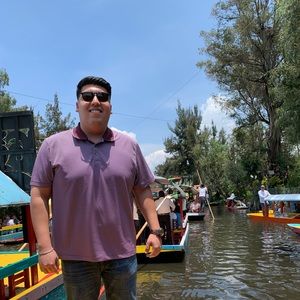 Meet your Posher, Vincent